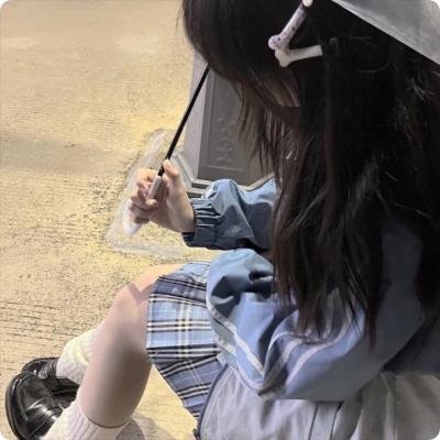 小小的我